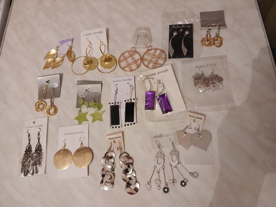 Сережки біжутерія нова! За все 100 грн