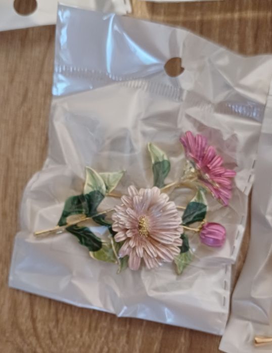 Broszka bukiet kwiatów Prezent dla nauczycielki