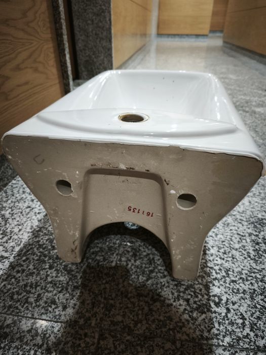 Vendo bidé suspenso roca
