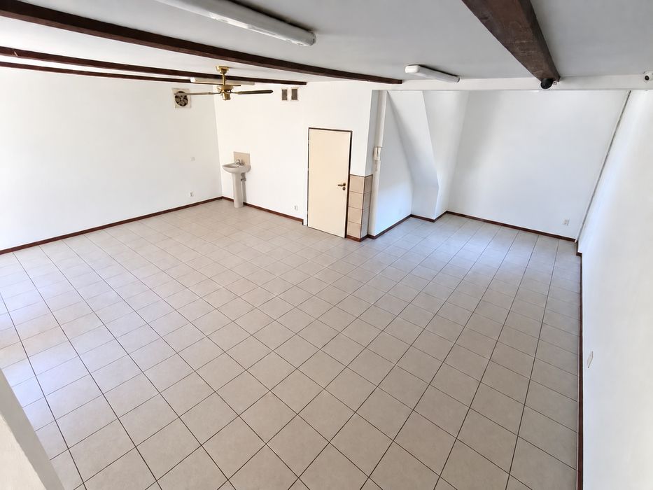 Lokal handlowo-usługowy 77 m² – Polkowice, Lipowa 6A – bezpośrednio