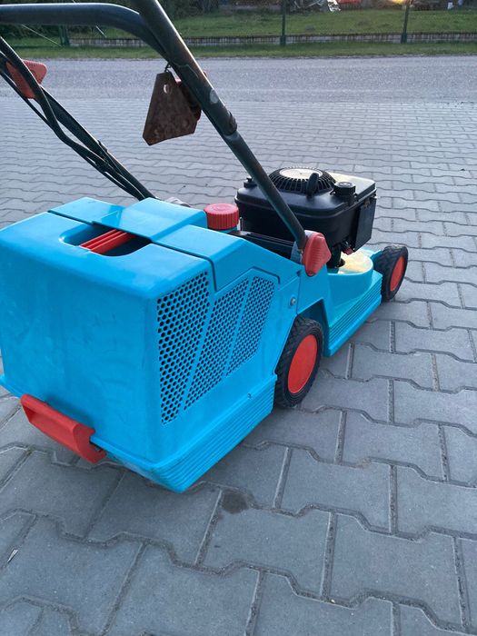 Spalinowa kosiarka do trawy Gardena briggs stratton