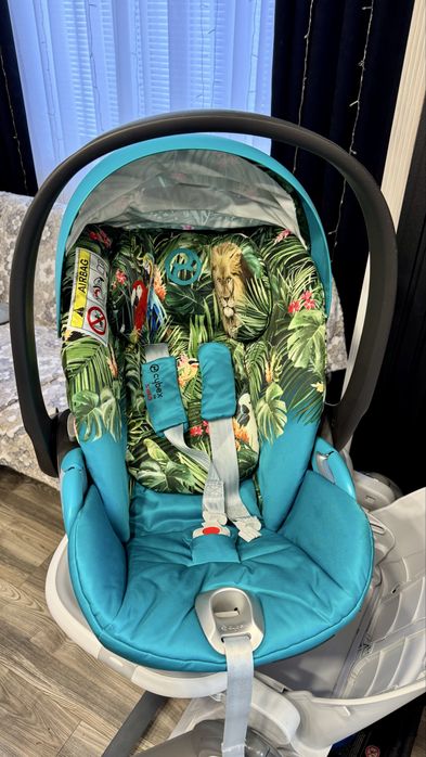 Автокрісло Cybex Cloud z i-size DJ Khaled з адаптерами