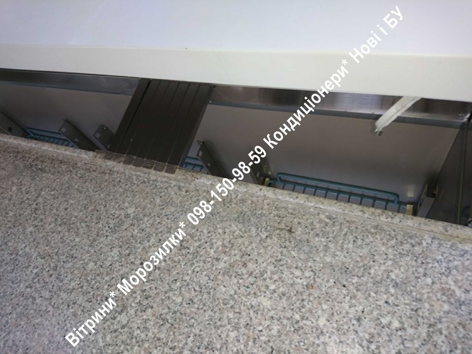 Cтол холодильный для пиццы FROSTY Стіл холодильний для піци новий і БУ