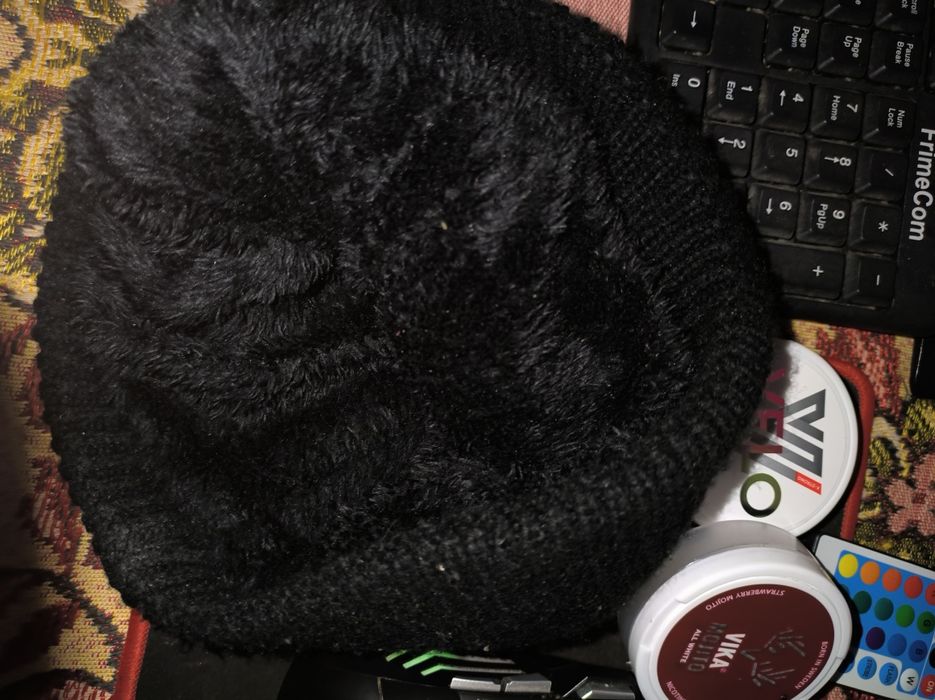 Шапка C.P. Company — це вишуканий предмет одягу преміум-класу