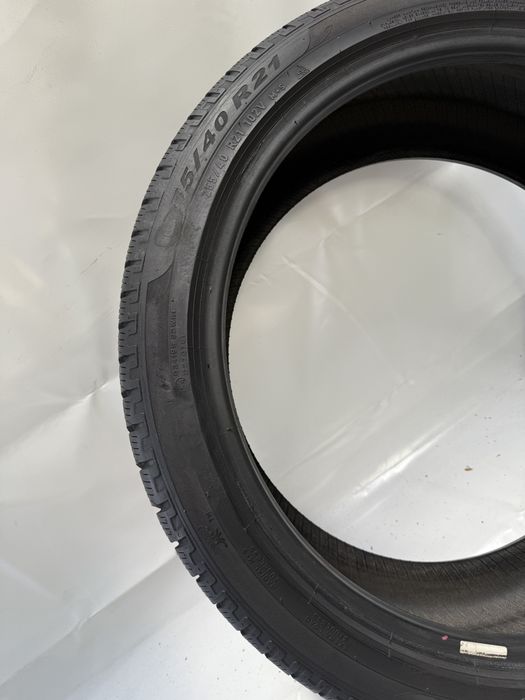 255/40/21 Pirelli Scorpion Winter 102V