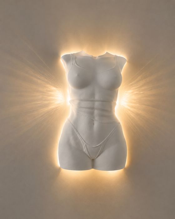 Lampa artystyczna - rzeźba, odlew ciala 3D, personalizacja,