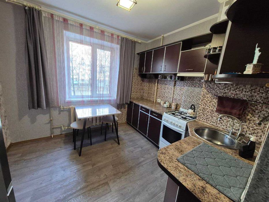 Здам подобово 1 кім. квартиру в Чугуєві !