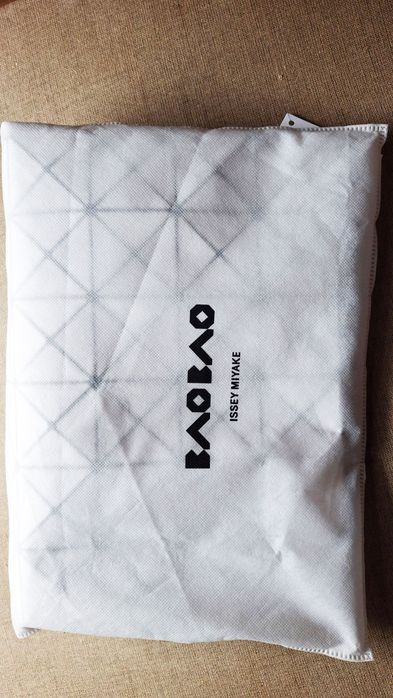 BAO BAO ISSEY MIYAKE LUCENT TOTE – biała – NOWA z metką – oryginał