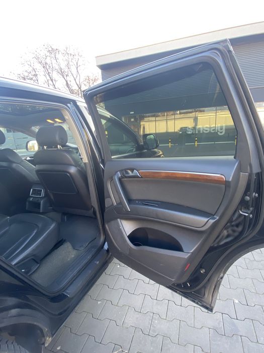 Audi Q7 w super stanie