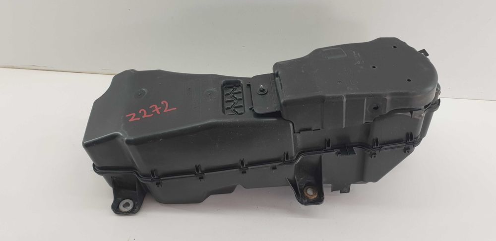 Zbiornik adblue mocznik bak Ford ranger Demontaż (autoabc2006)