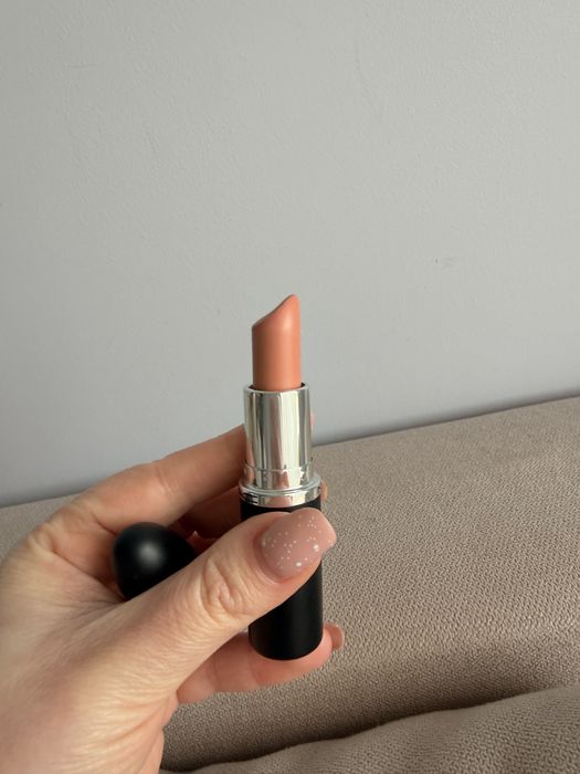 Pomadka mac 836 fleshpot