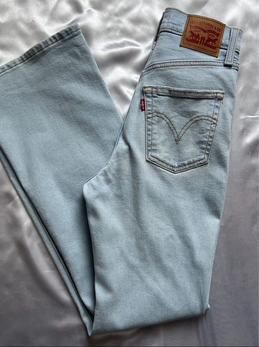 Жіночі‼️Levi's ribcage boot, W26 L31