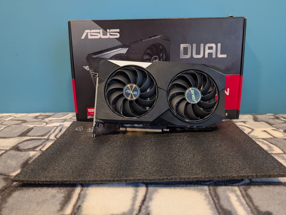 Karta graficzna Asus Dual Radeon RX6600