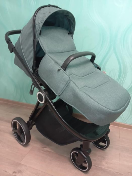 Продам коляску 2в1