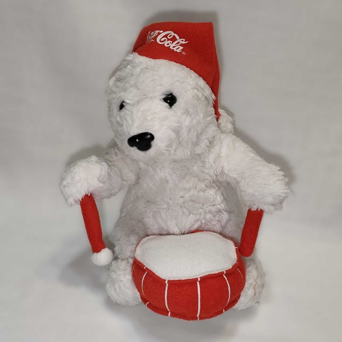 M384 Maskotka Miś polarny Coca-Cola 16 cm