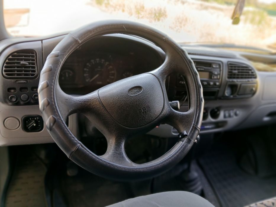 Форд транзит 2.5 Турбодизель.  2000року