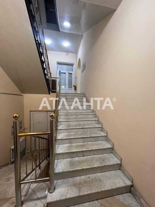 Отдельностоящее Фасадное здание Два входа Генератор АГВ Балковская