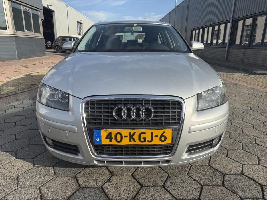 Audi a 3 8p 2009 rok 1.8tfsi