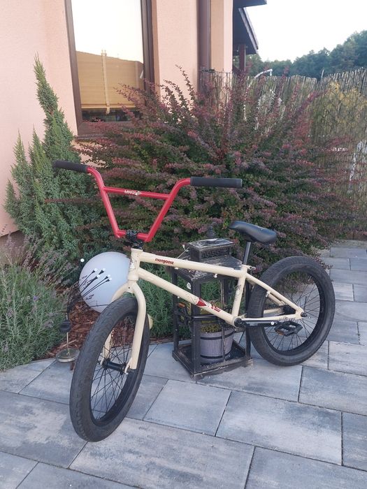 Rower BMX MONGOOSE LEGION L80 beżowy 20"