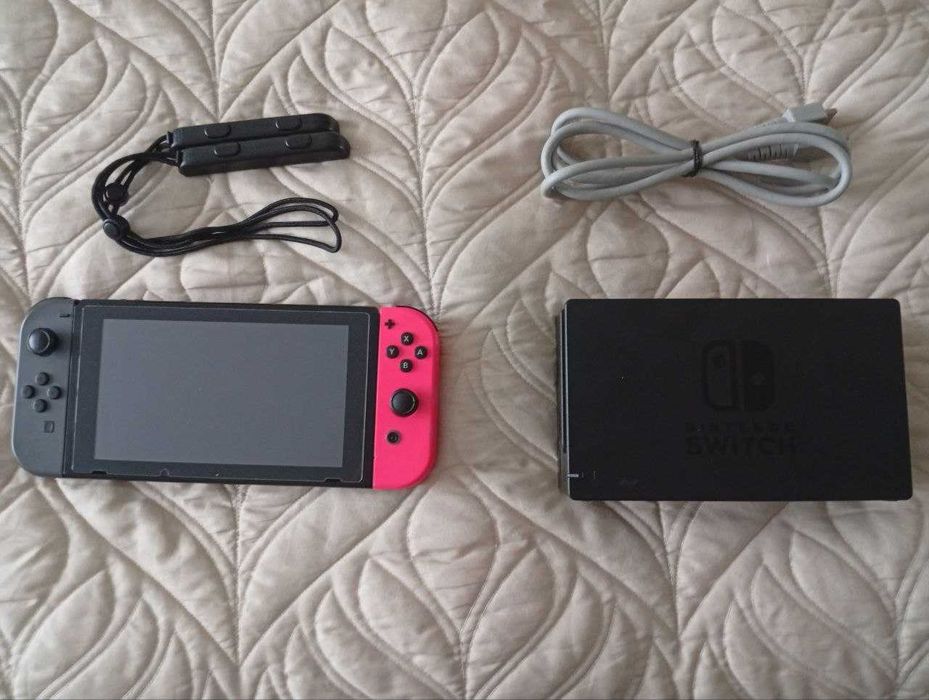 Nintendo Switch V1 БЕЗКОШТОВНІ ІГРИ + карта пам'яті 64GB