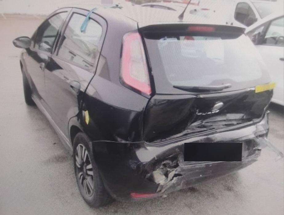 vendo fiat punto 1.2  2014 nacional acidentado salvado