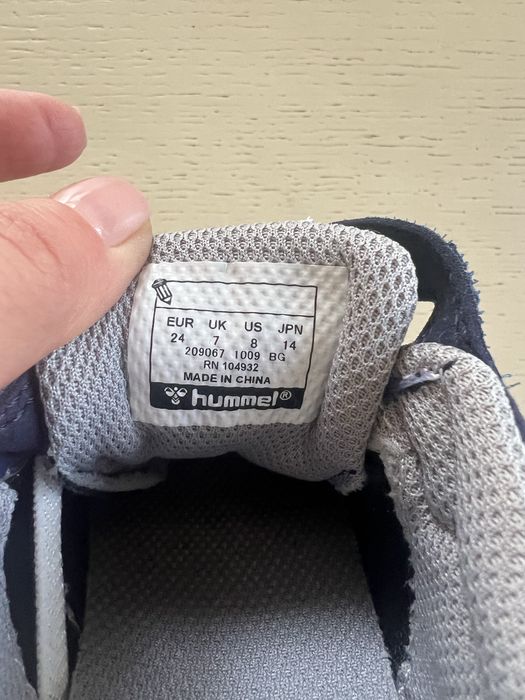 Кросівки hummel 24р.