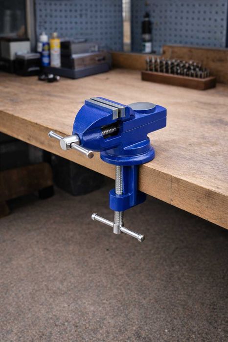 Imadło obrotowe żeliwne z kowadłem 50 mm