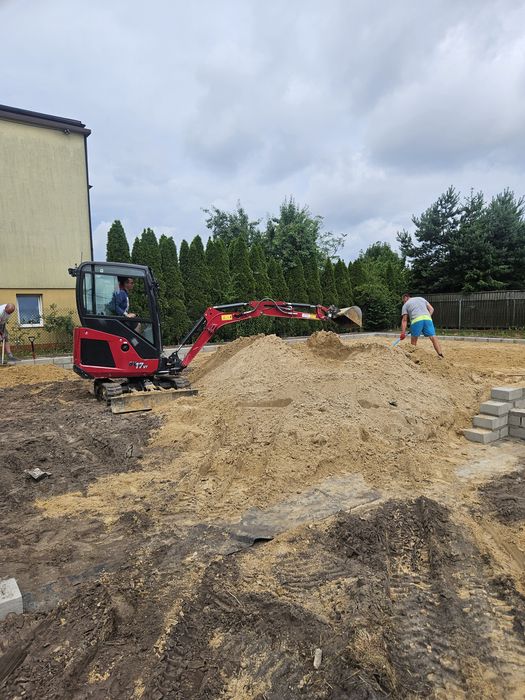 Usługi minikoparką