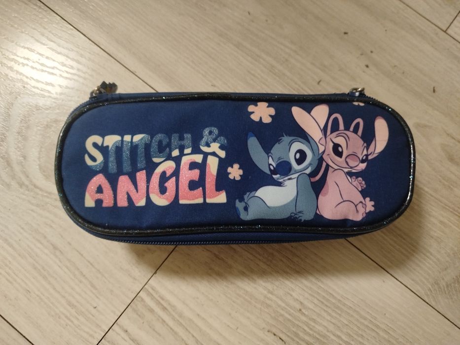 Piórnik szkolny Stitch & Angel