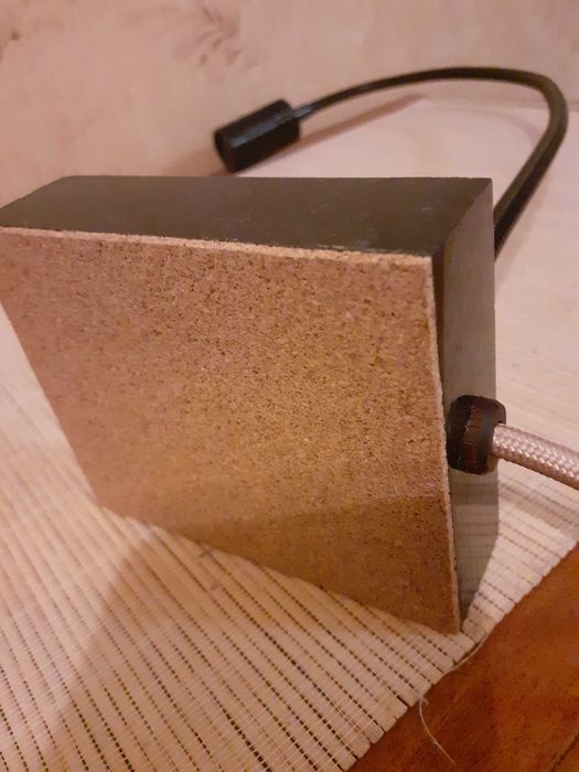 Настольная светодиодная лампа из гранита на подарок