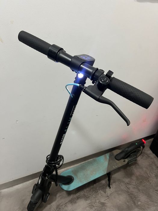 Trotinete elétrica 100€  Com acessórios 150€