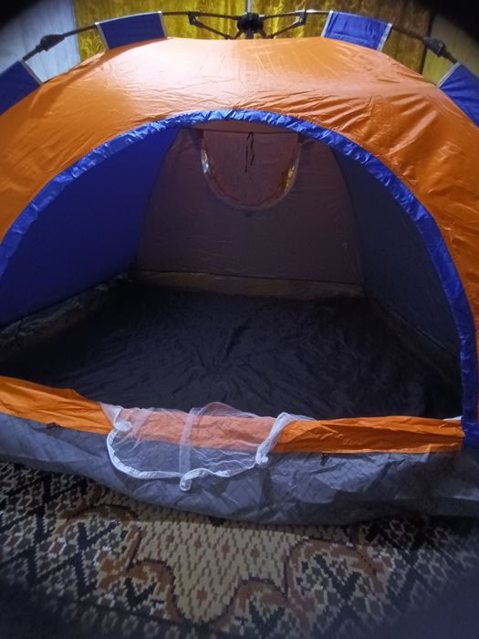 Палатка. Намет, автоматичне  розкладання