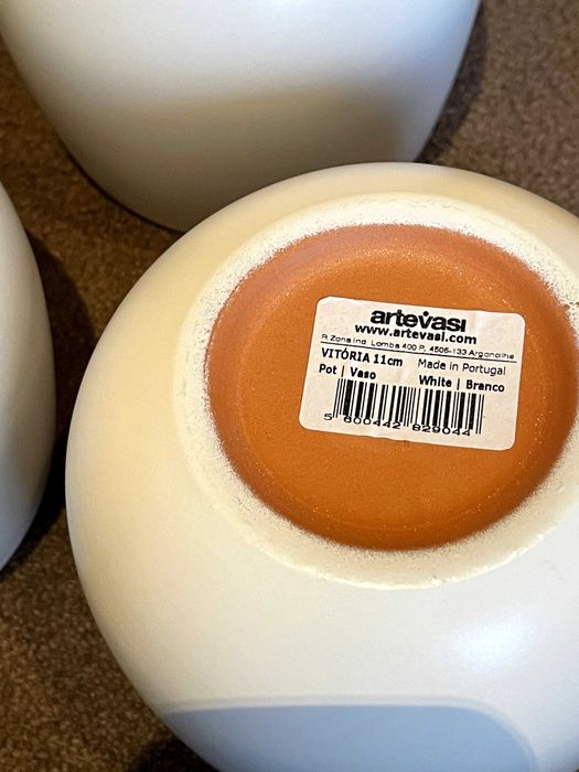 Conjunto 4 vasos brancos