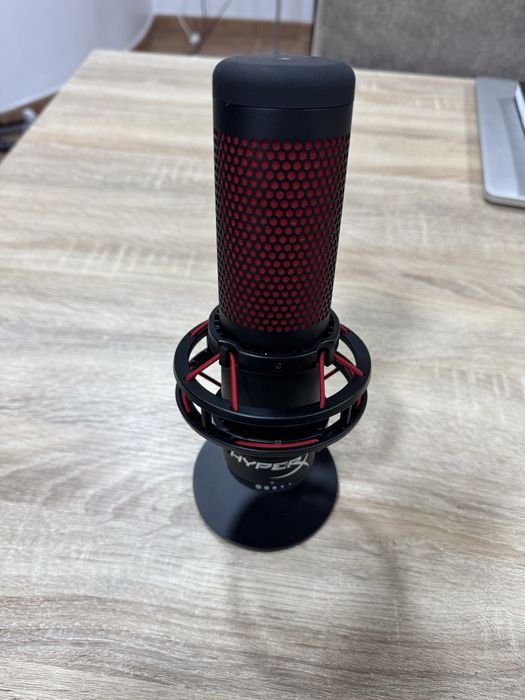 Microfone Gaming HyperX Quadcast