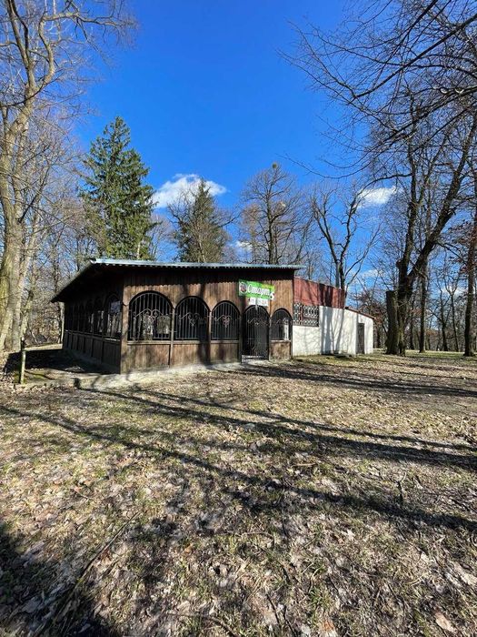 Оренда, продаж біля стадіону