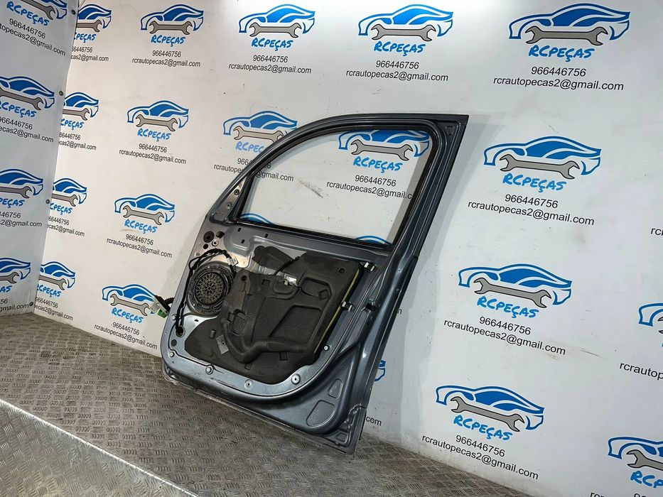 Porta Frente Direita Citroen C3 Picasso 2008 - 2017