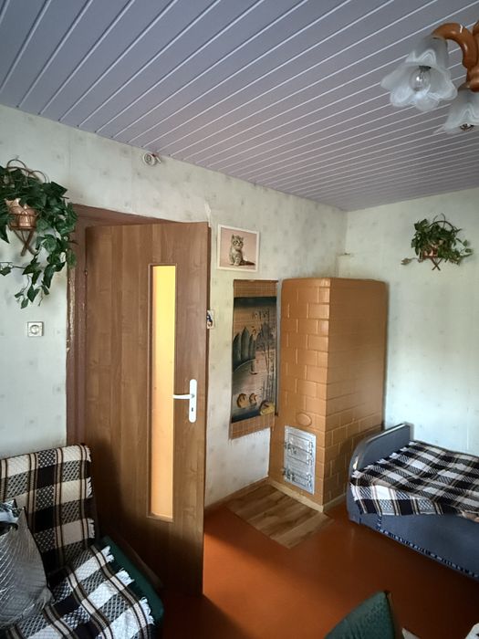 Dom  -siedlisko z bud gospodarczymi w miejscowości Żabno gmina Turobin