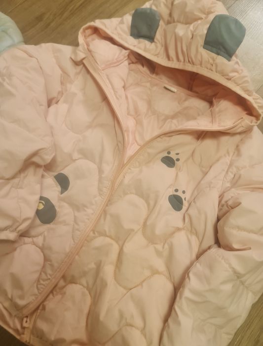 Демісезонні куртки zara на дівчинку 6-7 років