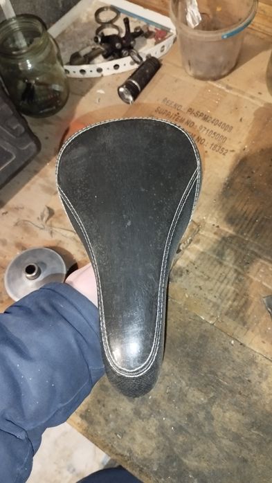 сідло до велосипеду