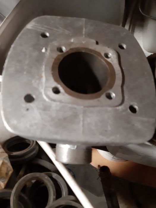 Glowica cylinder wsk ladny