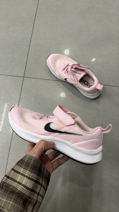 Кросівки nike 35 розмір