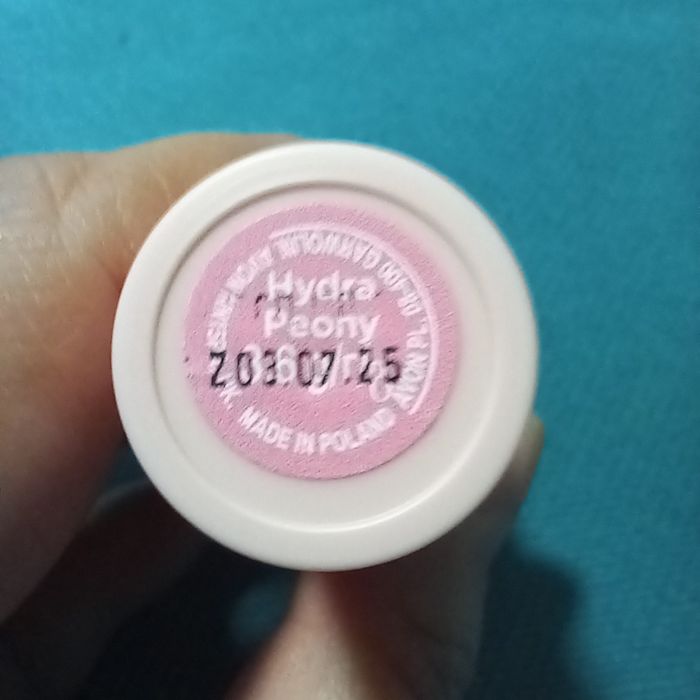 Avon Hydramatic Matte matowa szminka Hydra Peony