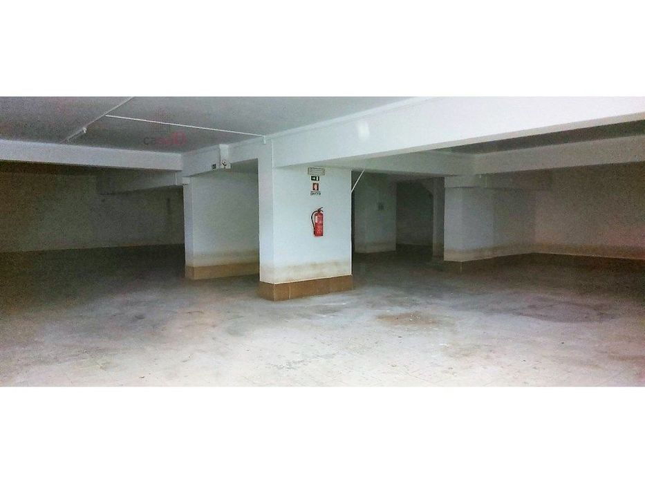 Vende-se Espaço Comercial - Barreiro