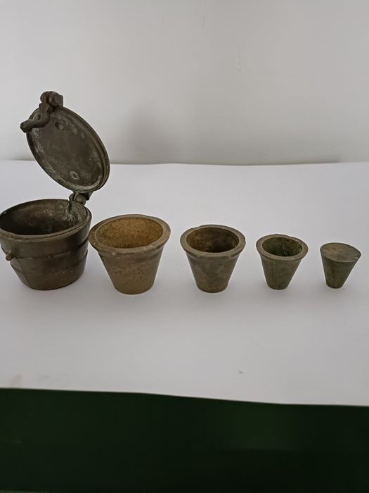 Mosiężne odważniki 2