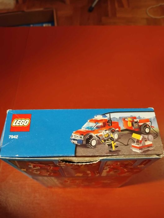 Lego City 7942 Terenowa Ekipa Ratunkowa