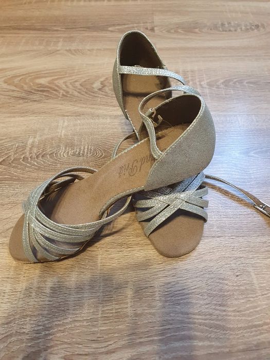 Туфлі танцювальні Grand Prix