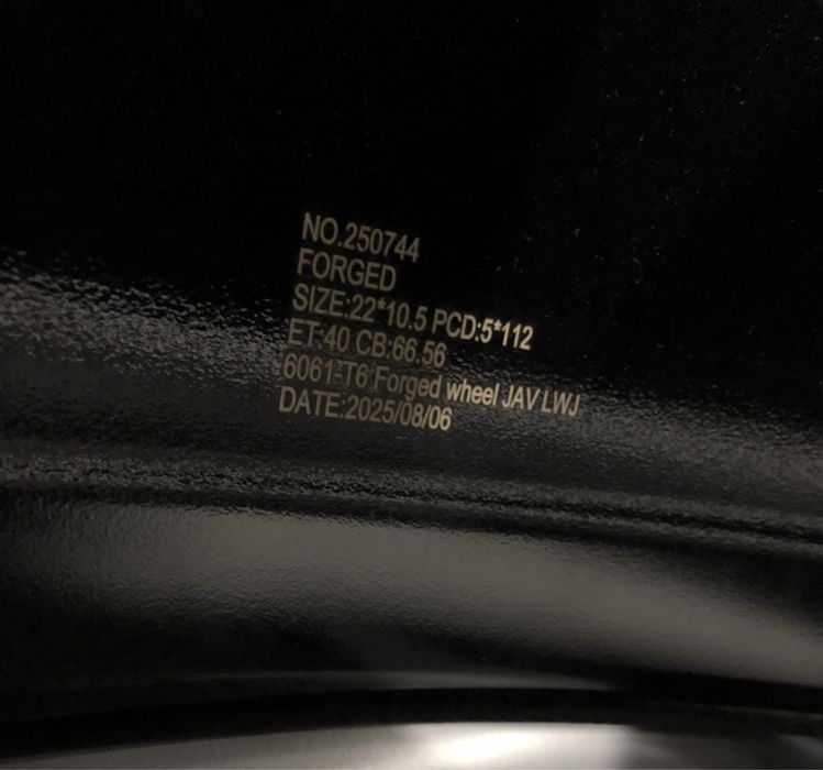 5 112 R22 кованные диски BMW G70 Spectre 7 серия Ковка