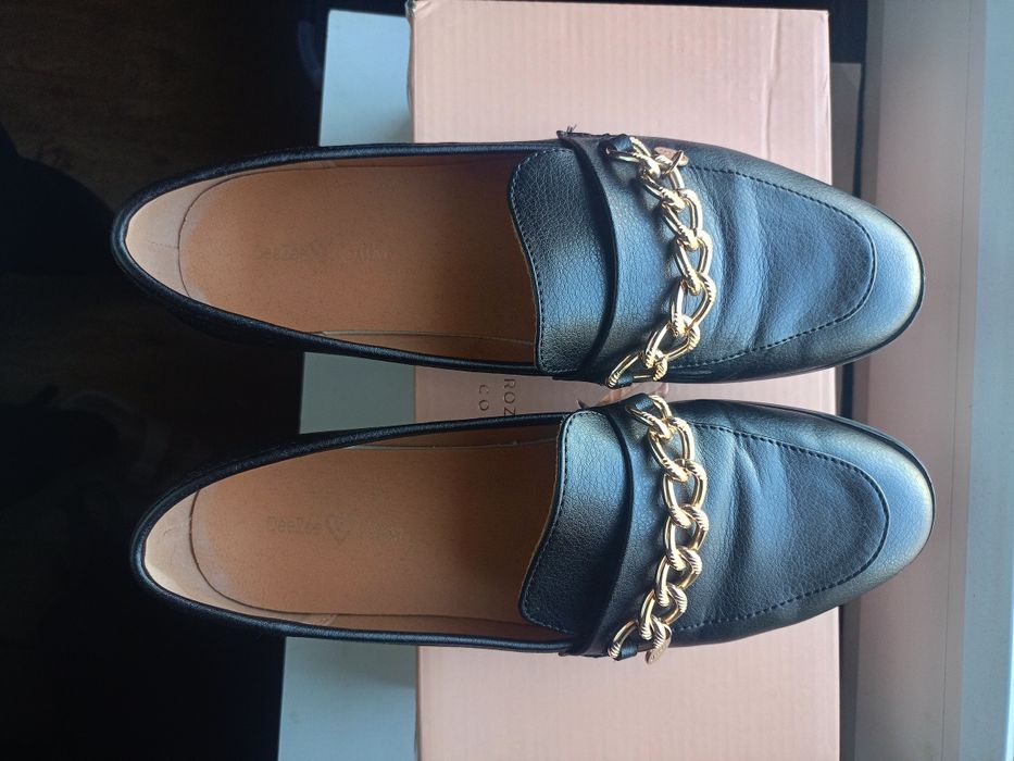 Buty mokasyny lordsy damskie CCC