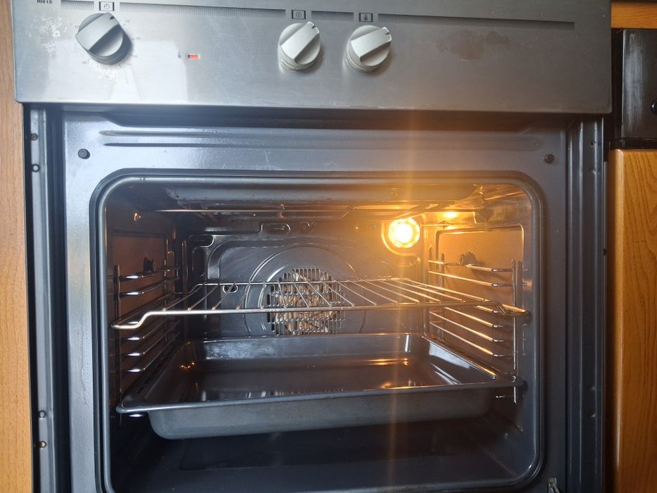 Forno elétrico Teka