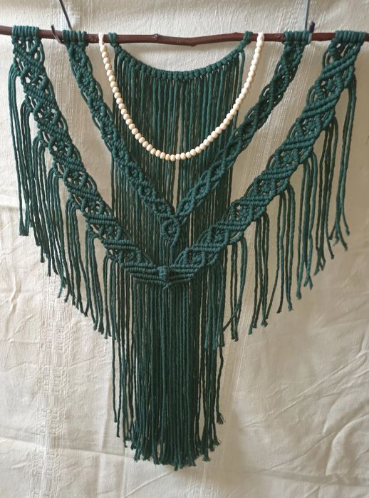 Vários trabalhos em macrame